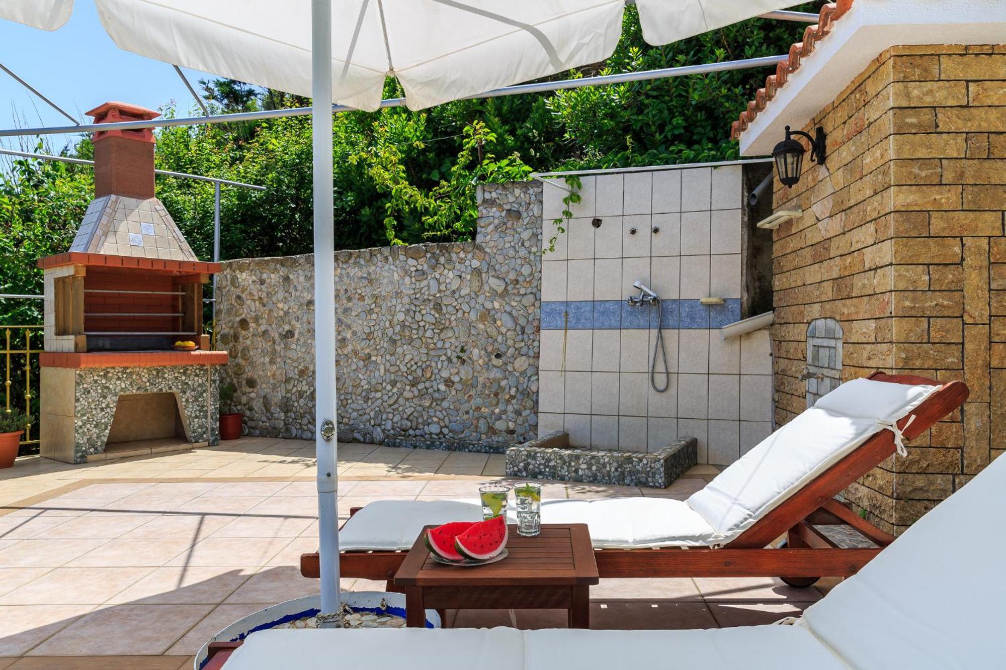 Nerissa Cottage - Skopelos Glossa Atheato Buitenkant foto