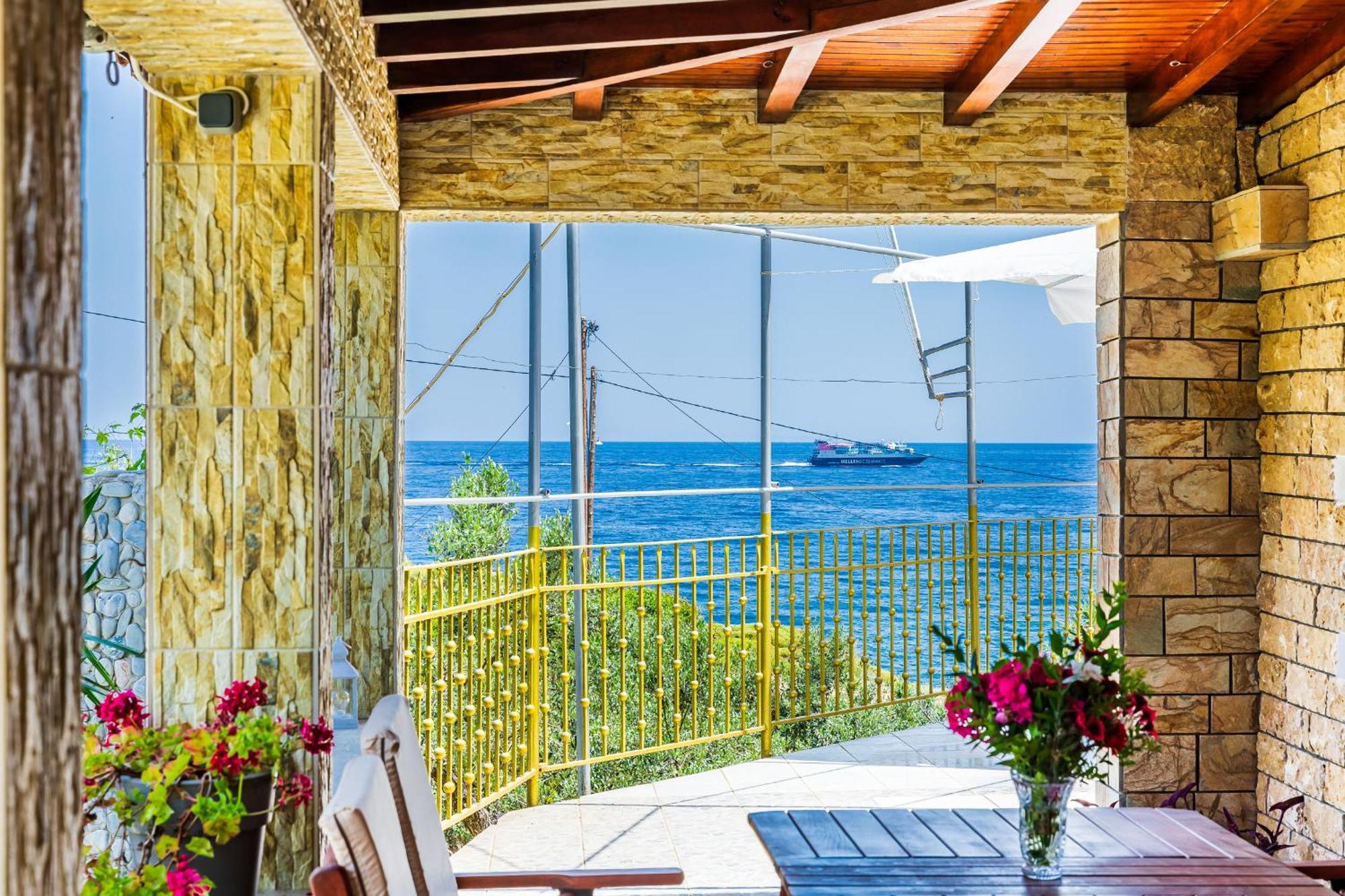 Nerissa Cottage - Skopelos Glossa Atheato Buitenkant foto